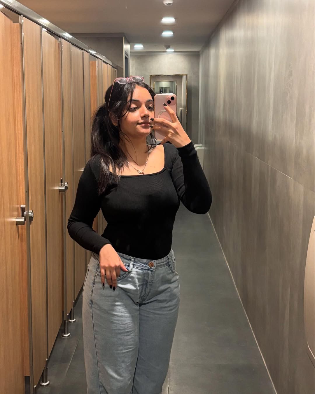 Call Girl in New Delhi HO Delhi NCR Escort Services Call 9711800081